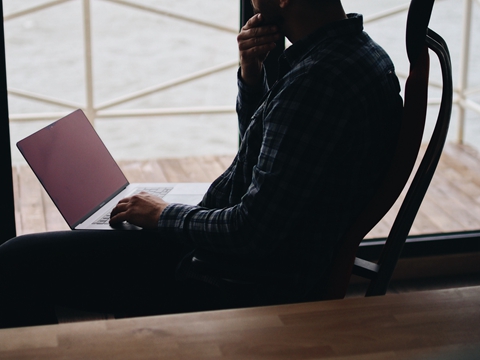 美簽續(xù)簽DS160填寫(xiě)：信息不符將被取消，避坑指南