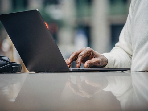 香港公司申請稅務居民身份條件詳解：全方位指南