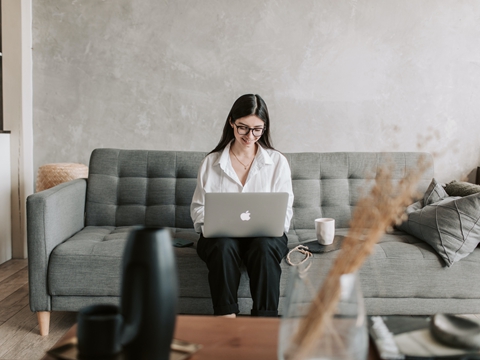 L1A與L1B轉(zhuǎn)綠卡：誰(shuí)可免勞工證？